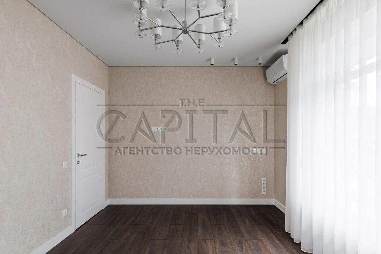 Продається двоповерховий будинок з ремонтом у м. Буча, топов