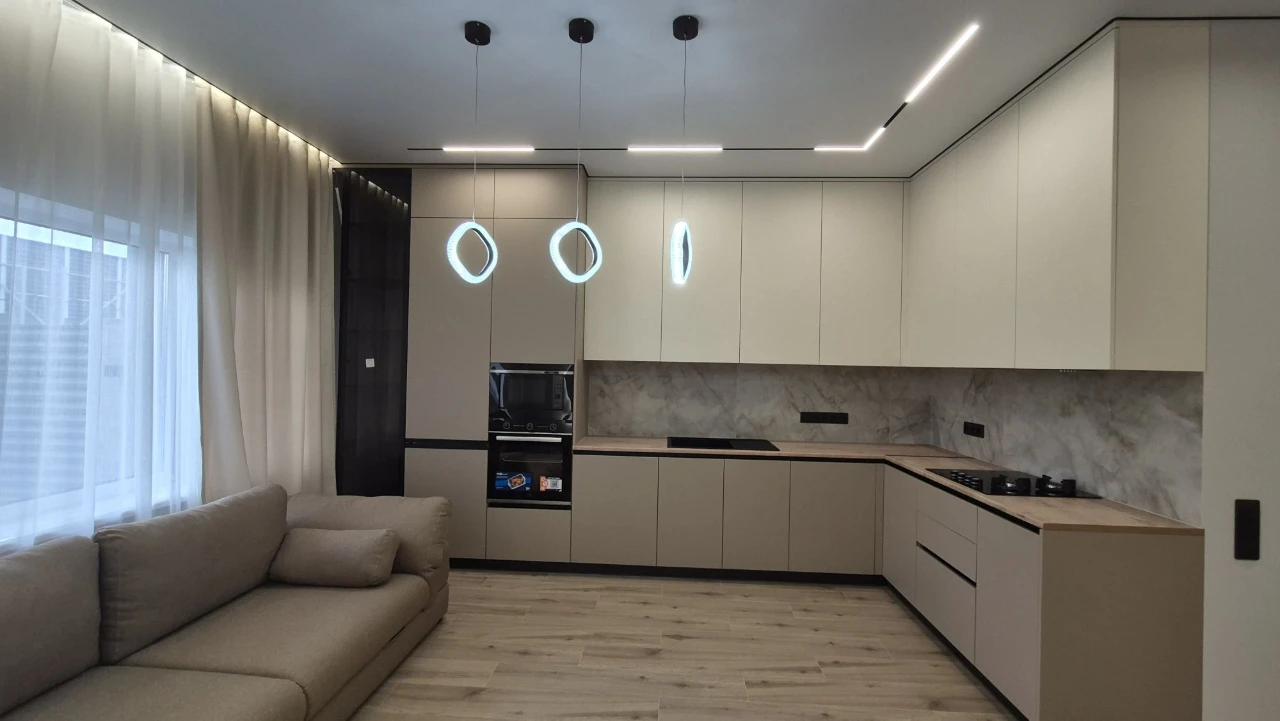 Продаж сучасного дуплексу 120 м² з новим ремонтом у лісовій