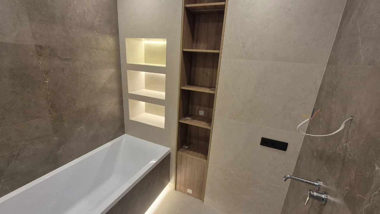 Продаж сучасного дуплексу 120 м² з новим ремонтом у лісовій