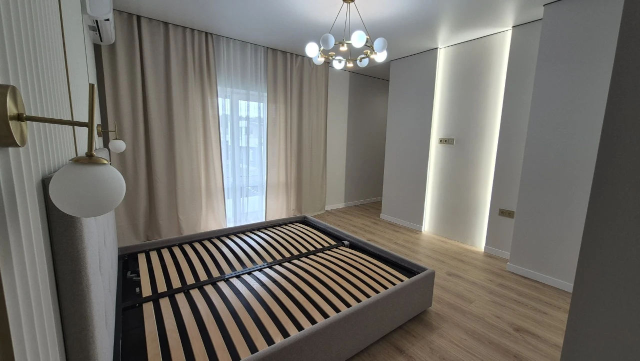 Продаж сучасного дуплексу 120 м² з новим ремонтом у лісовій