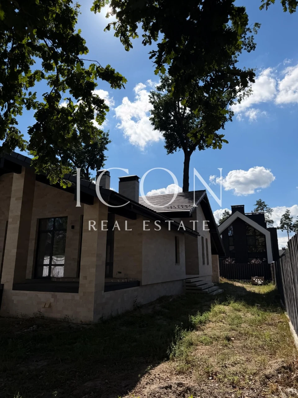 БЕЗ% Продаж стильного будинку 150м² | КМ «Паркова Резиденція