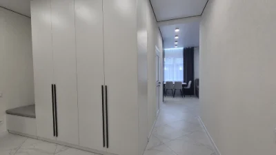 Продаж сучасного будинку 100 м² з ремонтом у лісовій частині