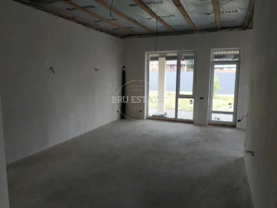 Купи новий будинок в Бучі. 133м2 6 соток Чудова локація 20 х