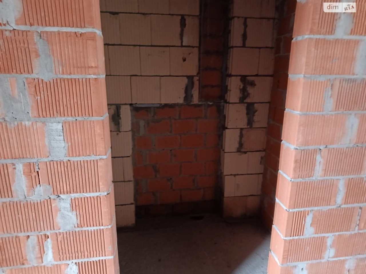 Продаж Таунхаус