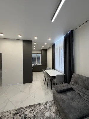 продам будинок з ремонтом , Буча, газ , 4 сотки