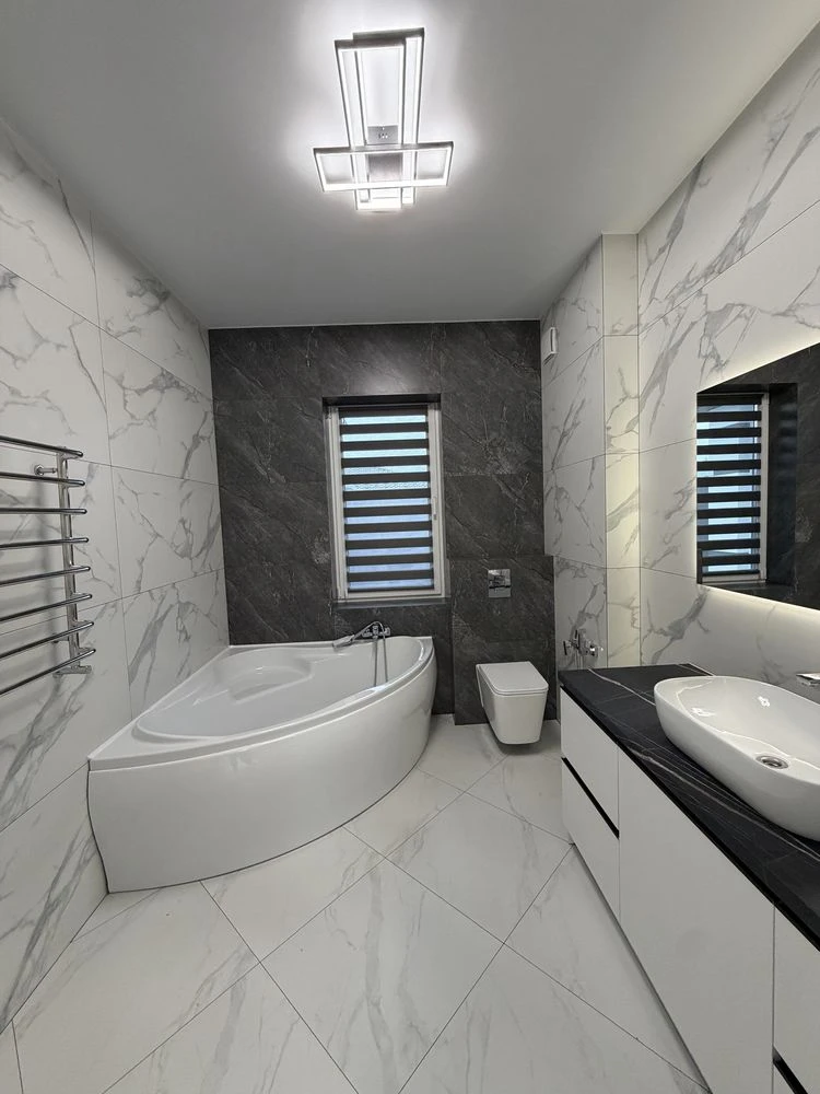продам будинок з ремонтом , Буча, газ , 4 сотки