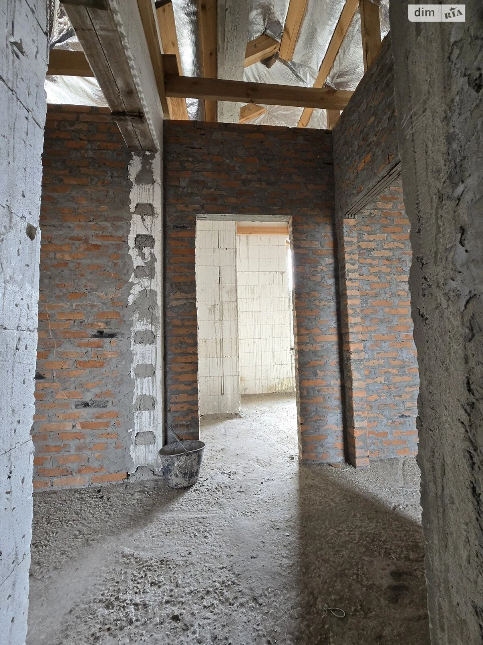 Продаж Дім