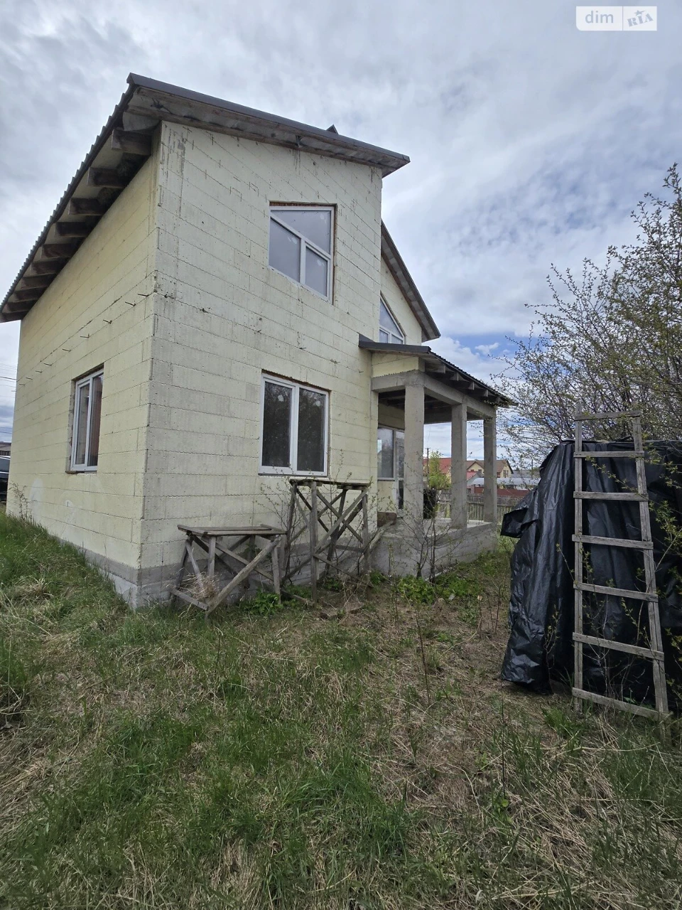 Продаж Дім