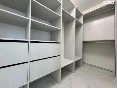 Продаж Дім