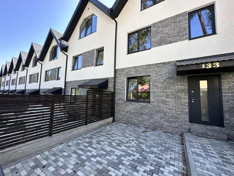 • Без комісії | Продам | Буча | Таунхаус 120 м² на 1,2 сотки