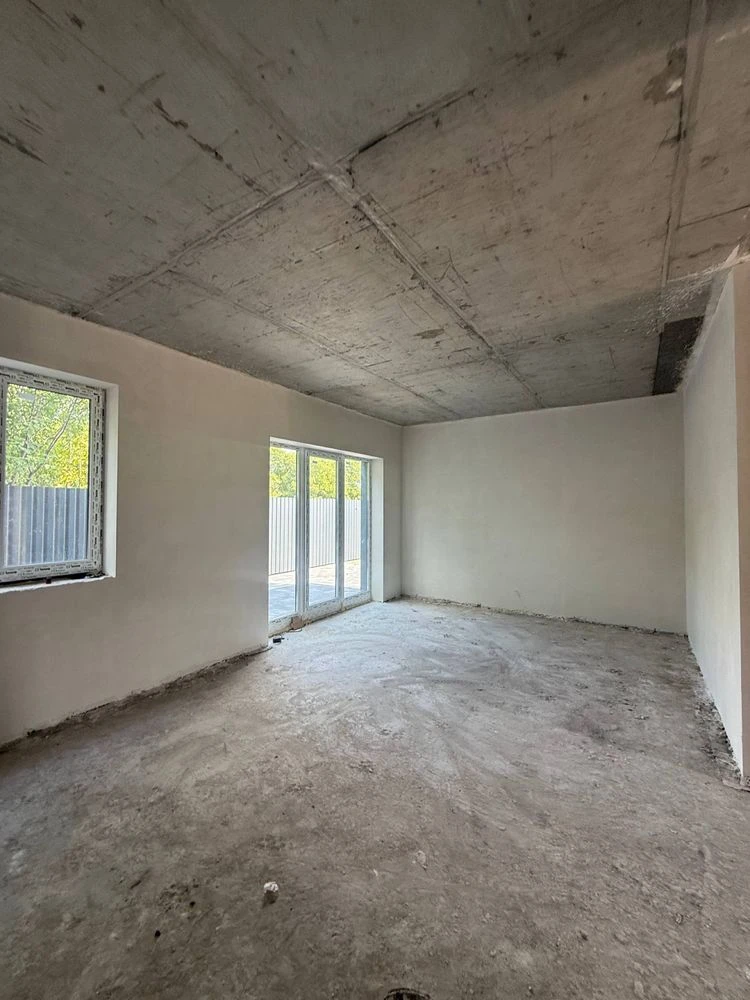 Двоповерховий будинок 125 м² 3,2 сотки Буча, вул. Леся Курба
