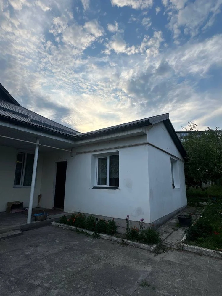 Терміново‼️ Продається частина одноповерхового будинку з дво