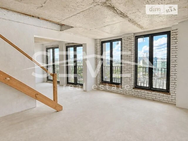 Sale of an exclusive apartment of 130 m2 with a private terrace (penthouse)