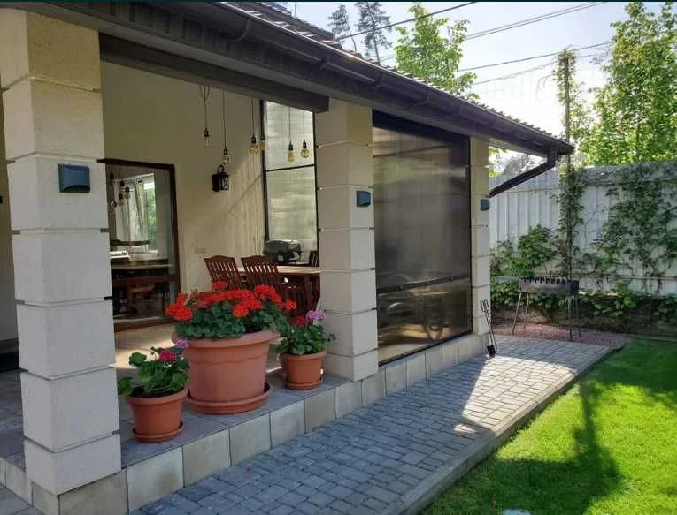 Без комісії,Будинок в Лісовій Бучі з басейном