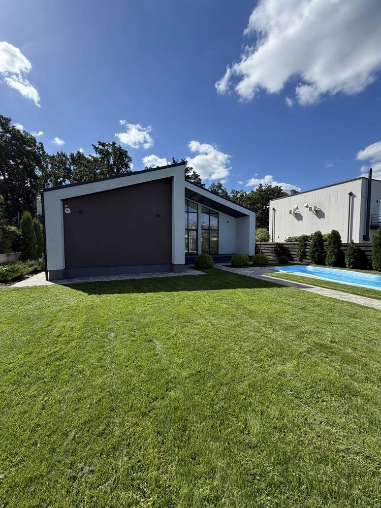 Продаж сучасного будинку 147 м² на 9 сотках, Буча, вул. Києв