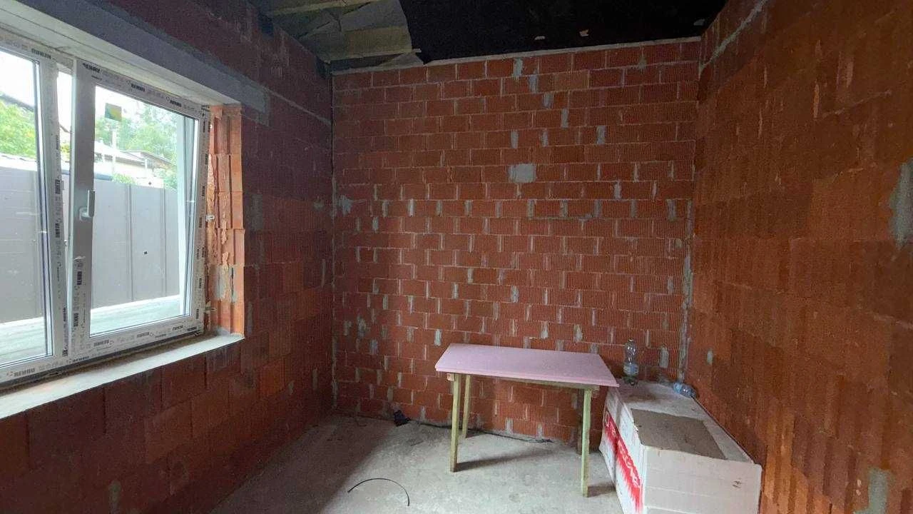 продаж готового дуплексу в м.Буча