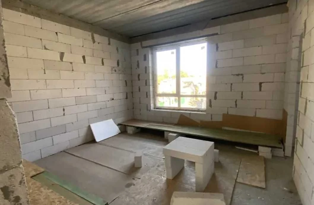 Кутовий таунхаус у Бучі | 120 м² + мансарда | 3 сотки  | Два