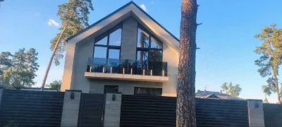 Продам будинок з ремонтом в Лісовій Бучи. 4 кімнати, 5 соток