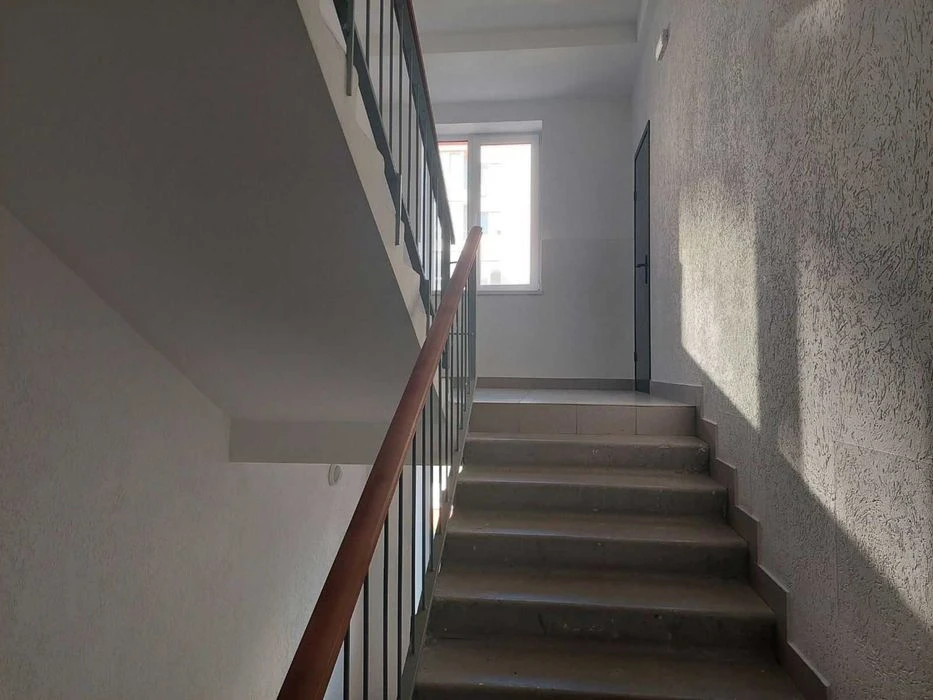 (5) Продам 1к квартиру на Замостье 6470