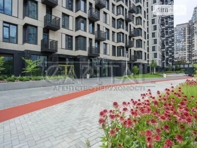 Sale of 4-room apartment 125 sq. m. on Vasylya Tyutyunnyka 43 • I