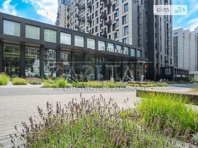 Sale of 4-room apartment 125 sq. m. on Vasylya Tyutyunnyka 43 • I