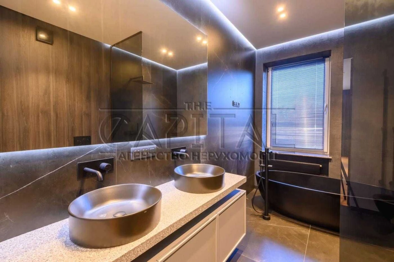 Продаж / Будинок / 215 М2 /  Буча / КМ  Zahrava Village / ву