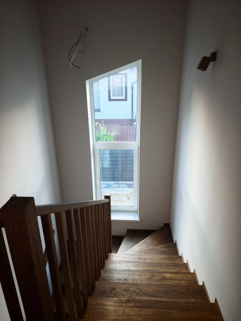 Продаж нового дуплексу з ремонтом у Бучі — 90 м², 3 сотки