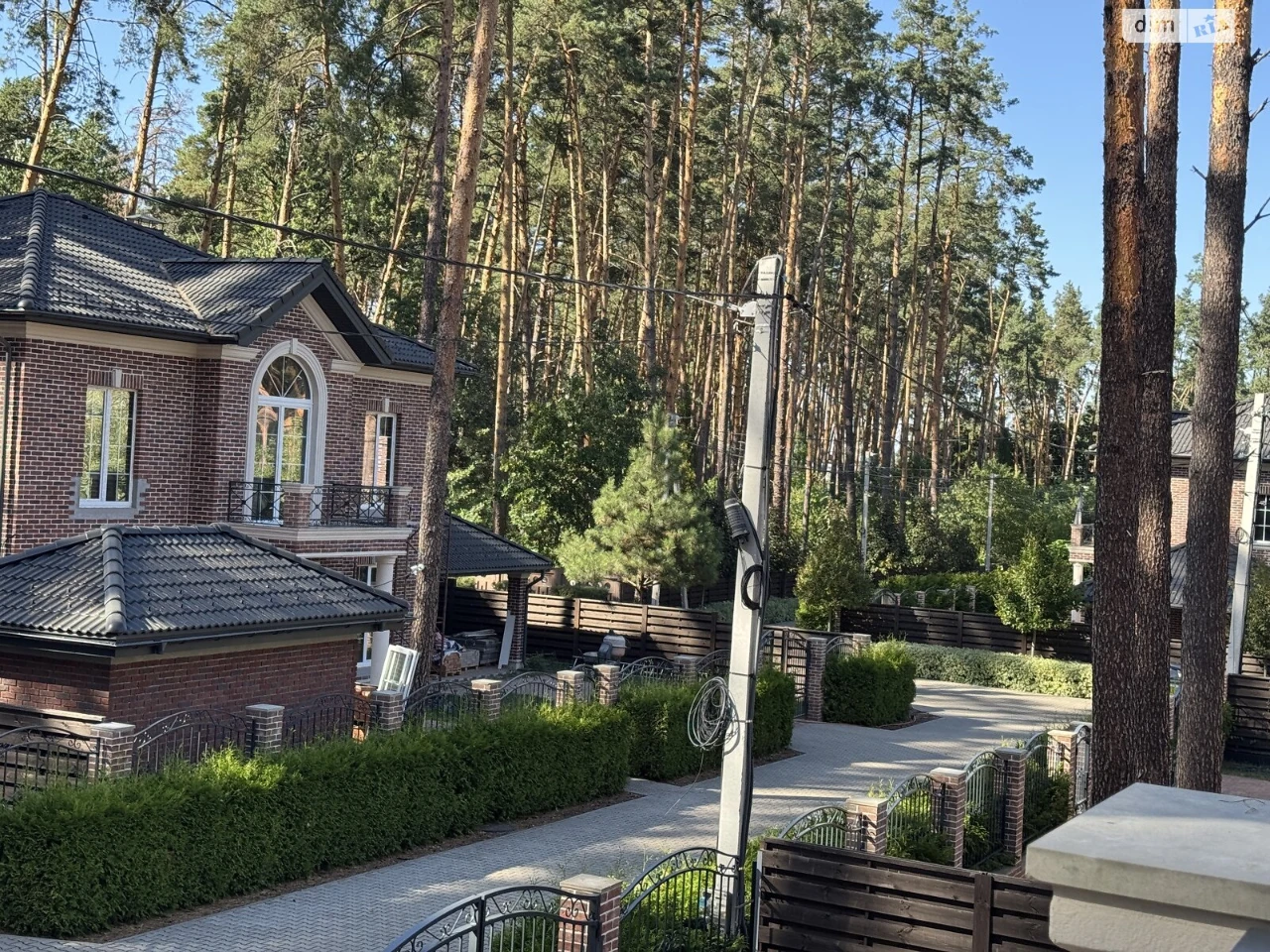 Продаж Дім