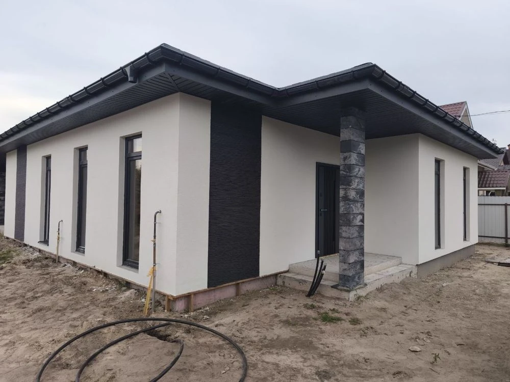 Одноповерховий будинок у Бучі на 6 сотках, газ, з керамоблок