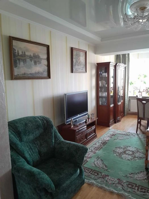 3-room apartment for sale on Beresteyskyi Avenue 96 from the owner