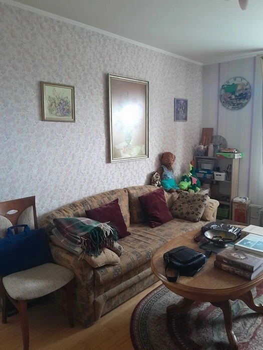 3-room apartment for sale on Beresteyskyi Avenue 96 from the owner