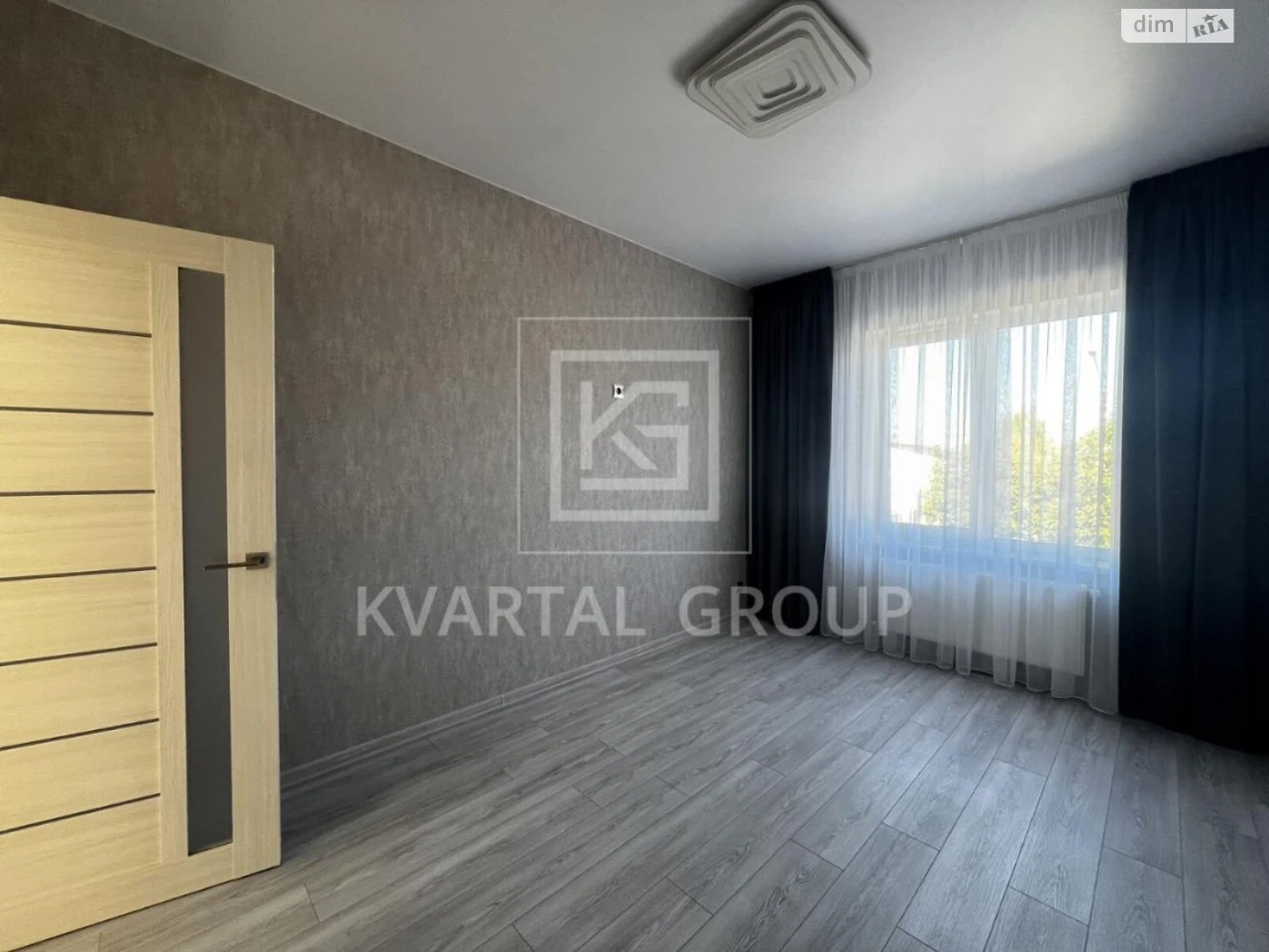 Продаж Таунхаус
