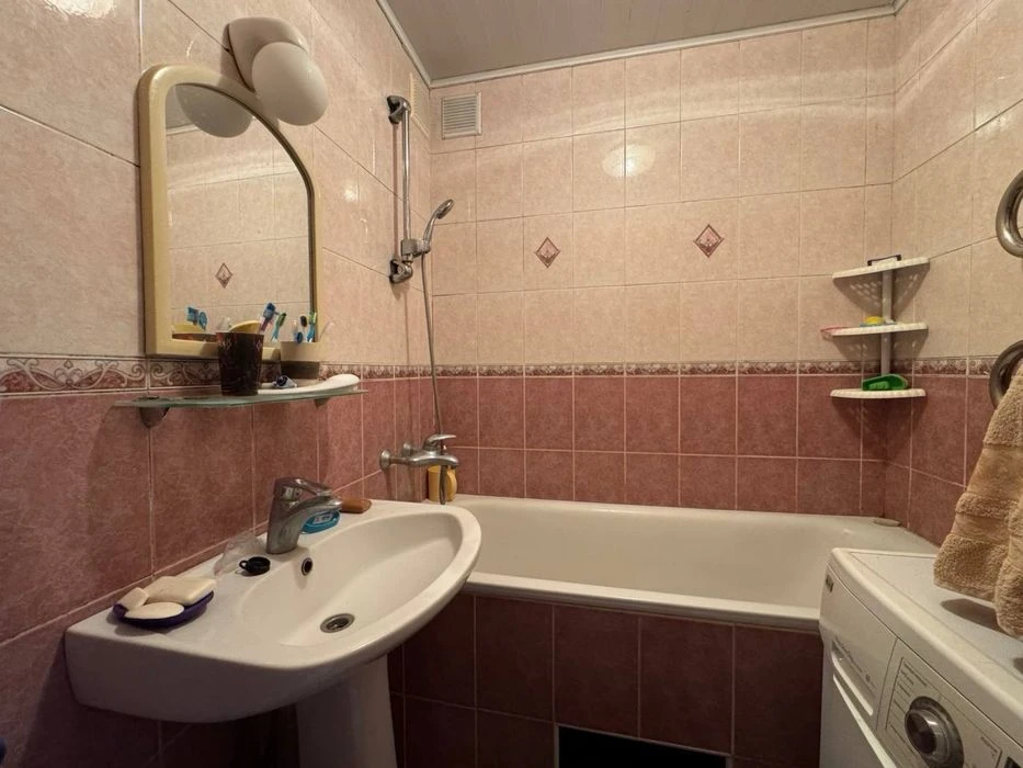 4-room apartment for sale in the Vyshenka district