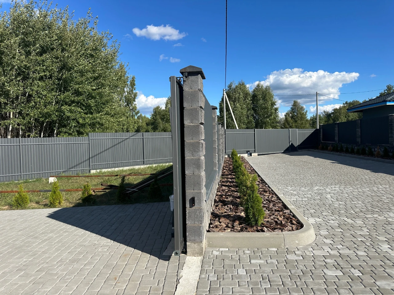 Будинок з ремонтом, Лісова Буча