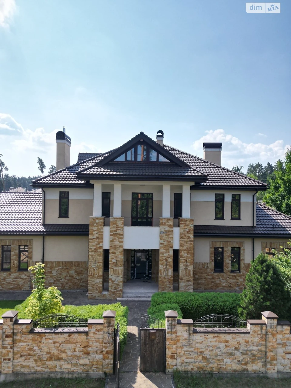 Продаж Дім