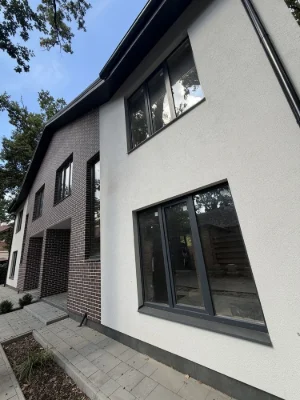 Дуплекс з червоної цегли від забудовника, 120м2