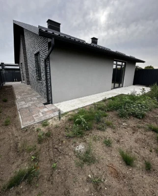 Дім, 3-кімн., 106 м², Гостомель
