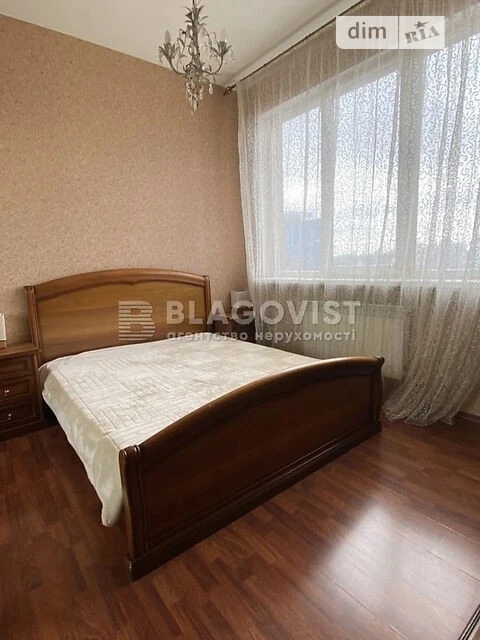 Продаж 2к квартири 70 кв. м на вул. Саксаганського 121 • ID
