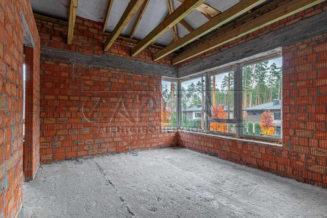 Продаж будину, Заграва 2, Буча