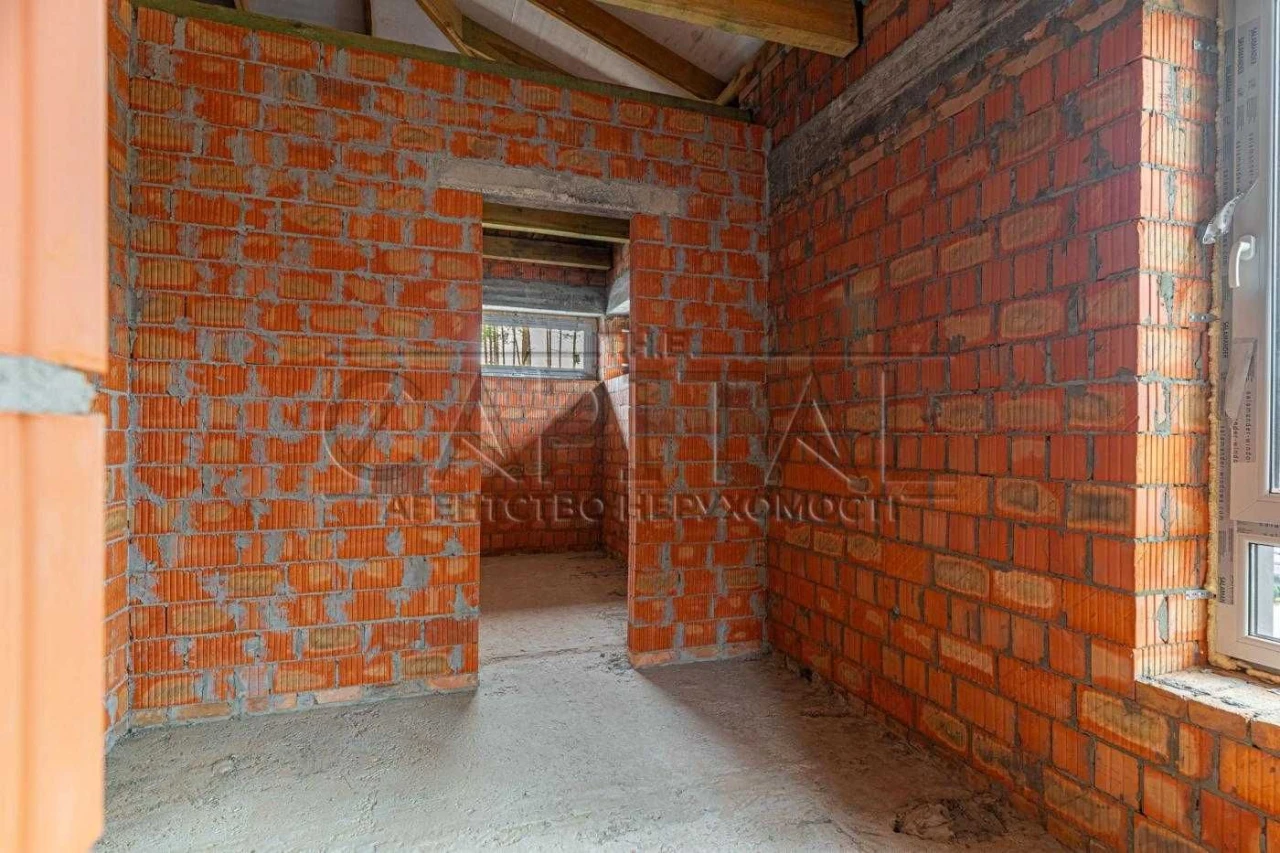 Продаж будину, Заграва 2, Буча
