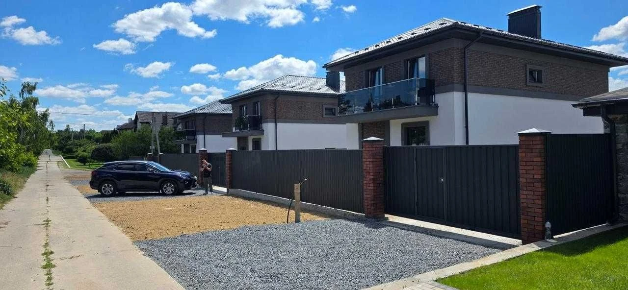 Будинки в центрі Бучі | 123 м² | 3,1–3,2 сотки | Газ | Центр