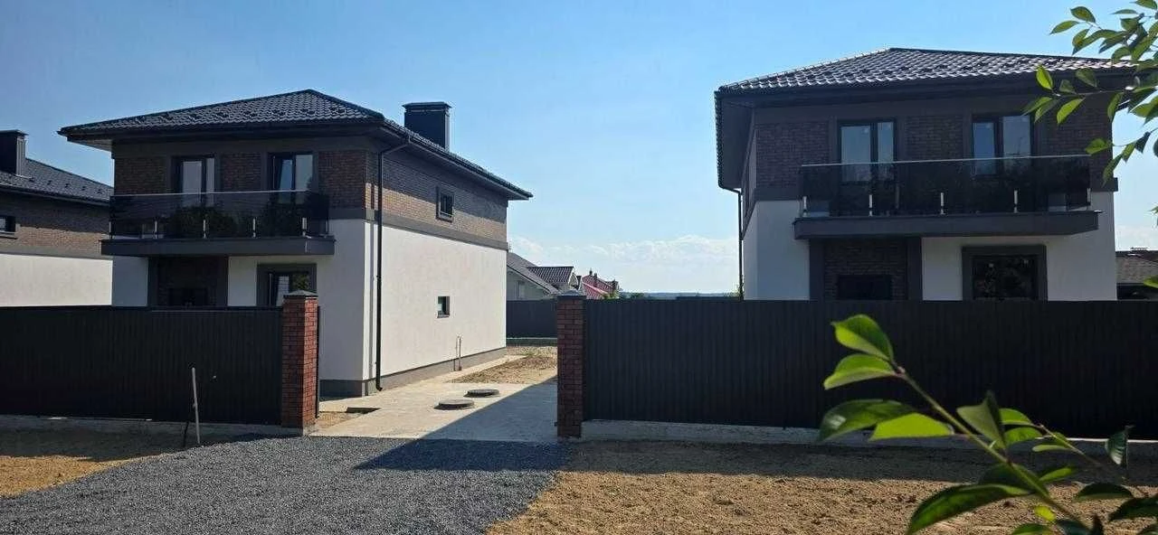 Будинки в центрі Бучі | 123 м² | 3,1–3,2 сотки | Газ | Центр