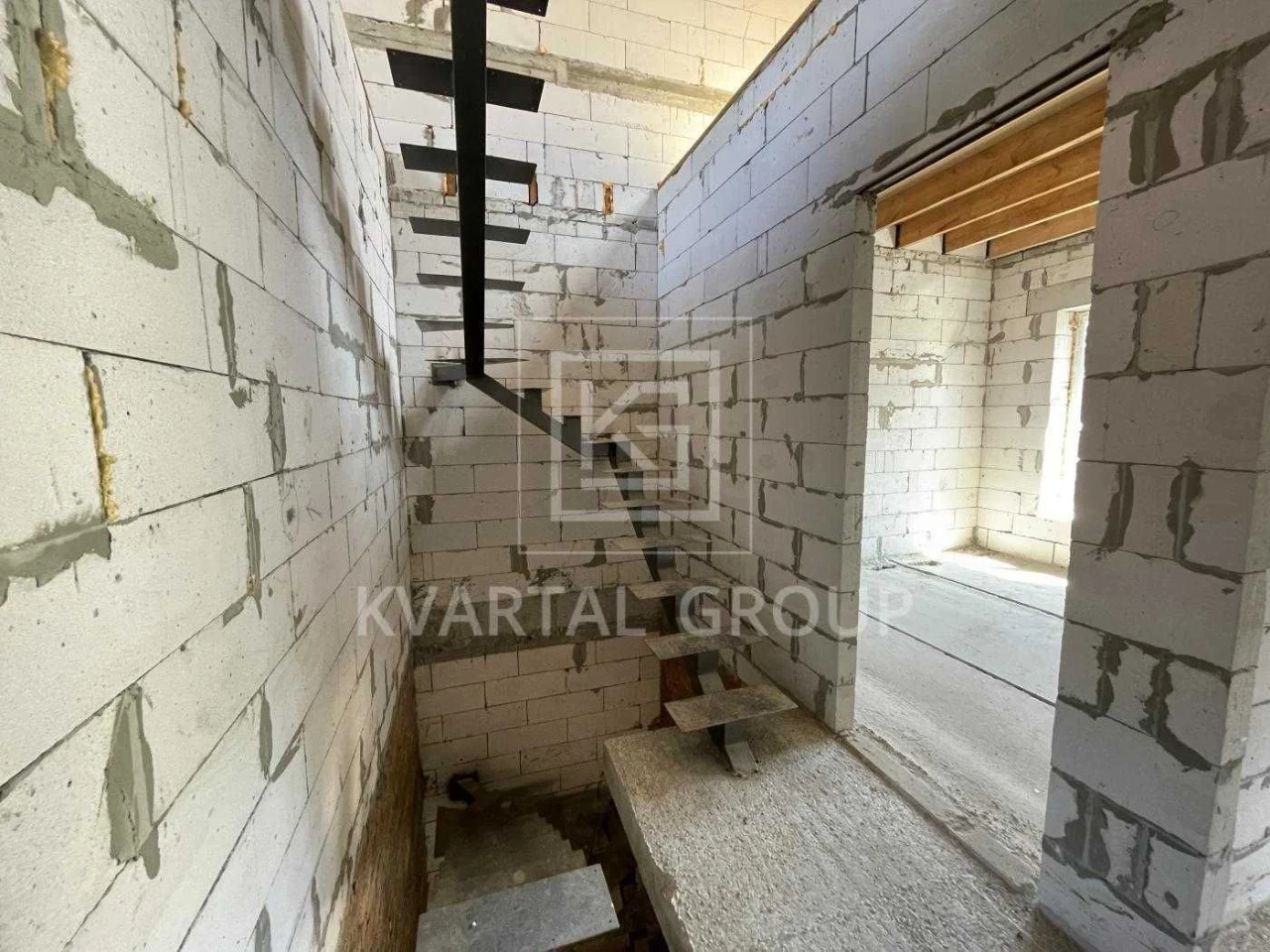 Новий таунхаус у Бучі! вул. Тарасівська, центральні комуніка