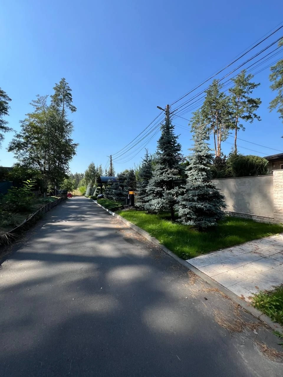 Буча Лісова Одноповерховий в травертині Будинок новий повний