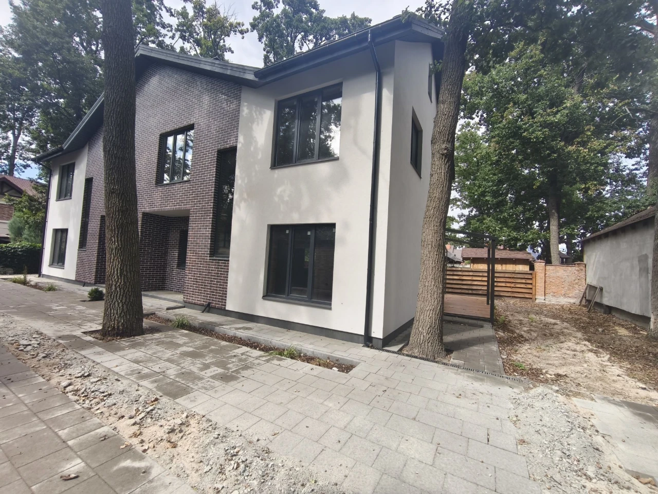Дуплекс 120 м² + 2,84 сотки | Буча | Газ | велика тераса сер