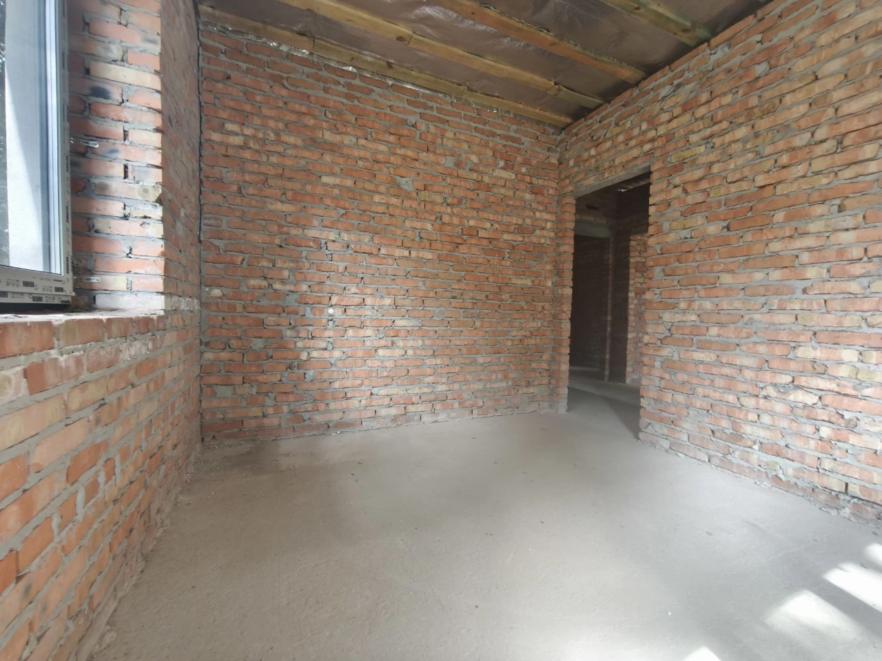 Центр! Продаж дуплексу 120 м² у Бучі | Газ | тераса | вікові