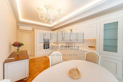 4-room apartment for sale 206m2, residential complex Novopecherski Lipki Pec