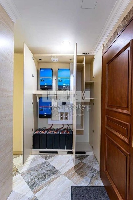 4-room apartment for sale 206m2, residential complex Novopecherski Lipki Pec