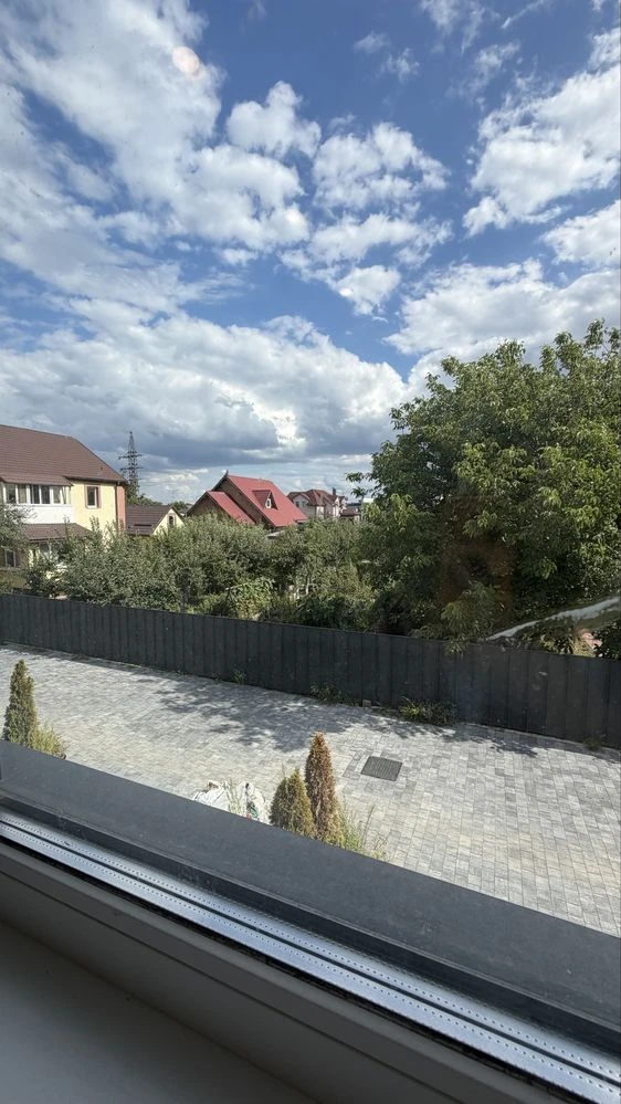 Сучасний таунхаус з ремонтом у Бучі | 103 м²