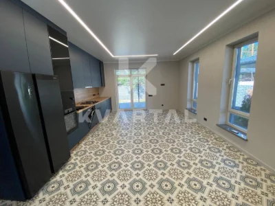 Продаж будинку в Лісовій Бучі- 130 м² на 5 сотках. 3 спальні